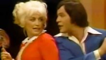 Nostalgia Alert: Dolly Parton and Jim Stafford Sing ‘Spiders & Snakes’ in Branson