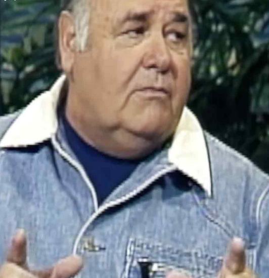 Jonathan Winters Comically Recalls His School Days and Gets an A+ in ...