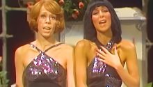 Carol Burnett & Cher deliver iconic duet on ‘The Cher Show’ in 1975
