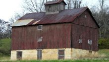 Story of the Day: Son Moves Old Mom into Abandoned Barn, Finds Mansion in Its Place a Year Later