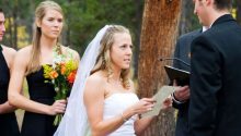 Bride learns fiance’s cheating night before wedding, reads his texts at altar instead of vows