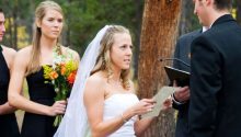 Bride learns fiance’s cheating night before wedding, reads his texts at altar instead of vows