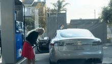 Woman Is Caught Trying To Put Gas In Tesla In Hilarious Footage