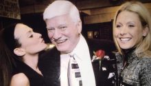 Linda Ripa, sister of Kelly Ripa, tearfully spoke about the touching things Kelly and her husband Mark have done for her and her son over the years: “They’ve sacrificed so much for us.”