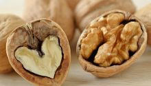 Should You Avoid Eating Walnuts at Night? Here’s What You Need to Know
